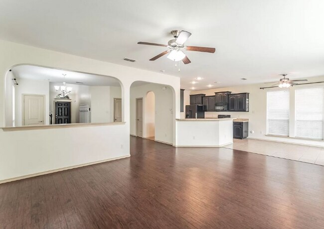 Building Photo - 5200 Austin Ridge Dr