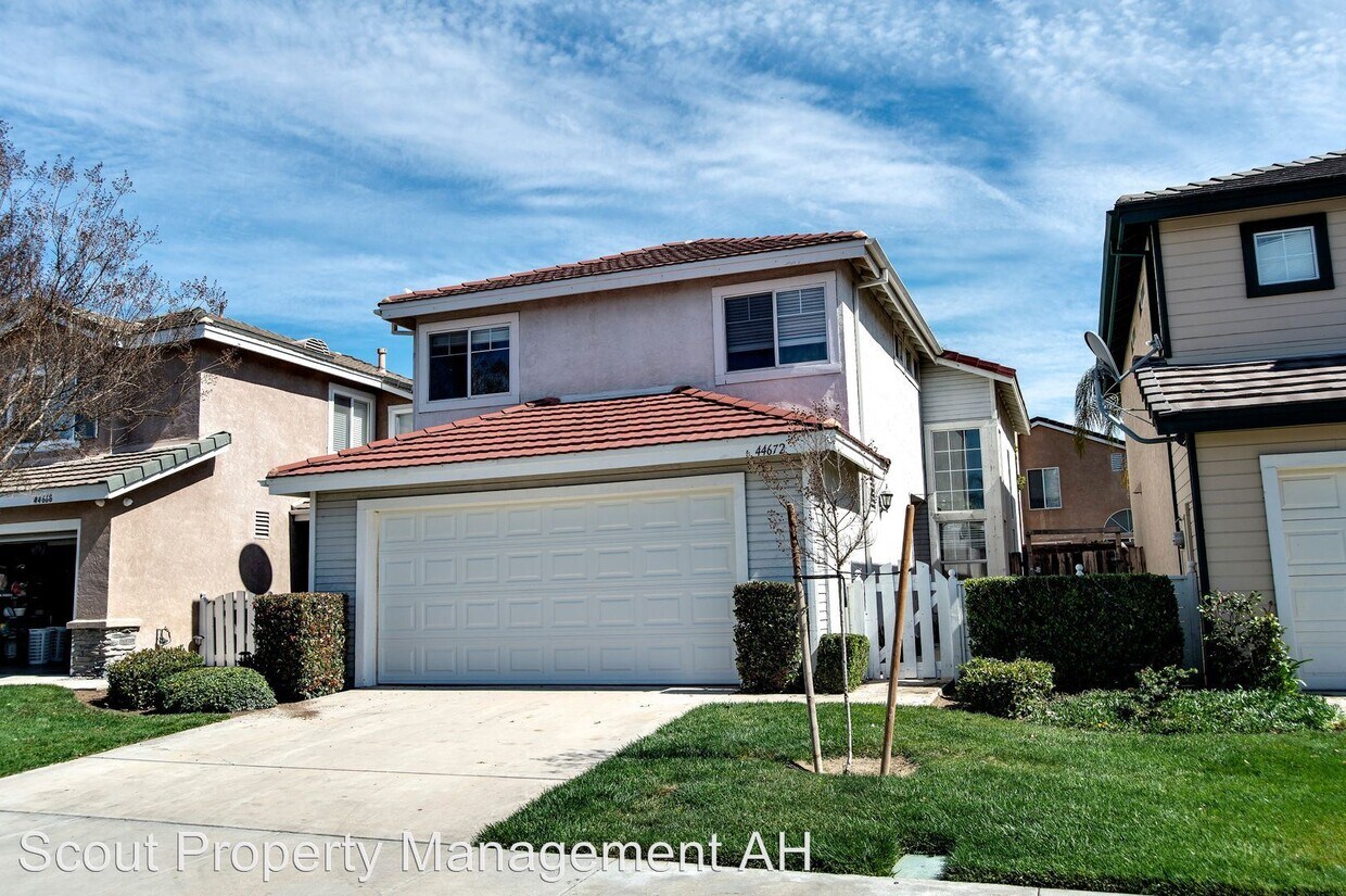Foto principal - 3 br, 2.5 bath House - 44672 Ashbury Place
