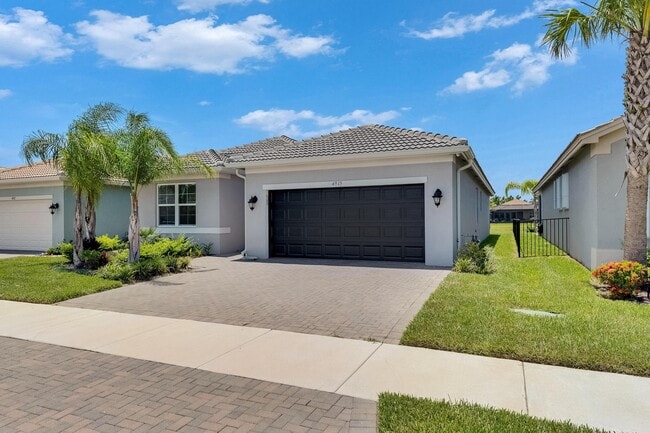 Foto del edificio - 4915 Sienna Isles Ave