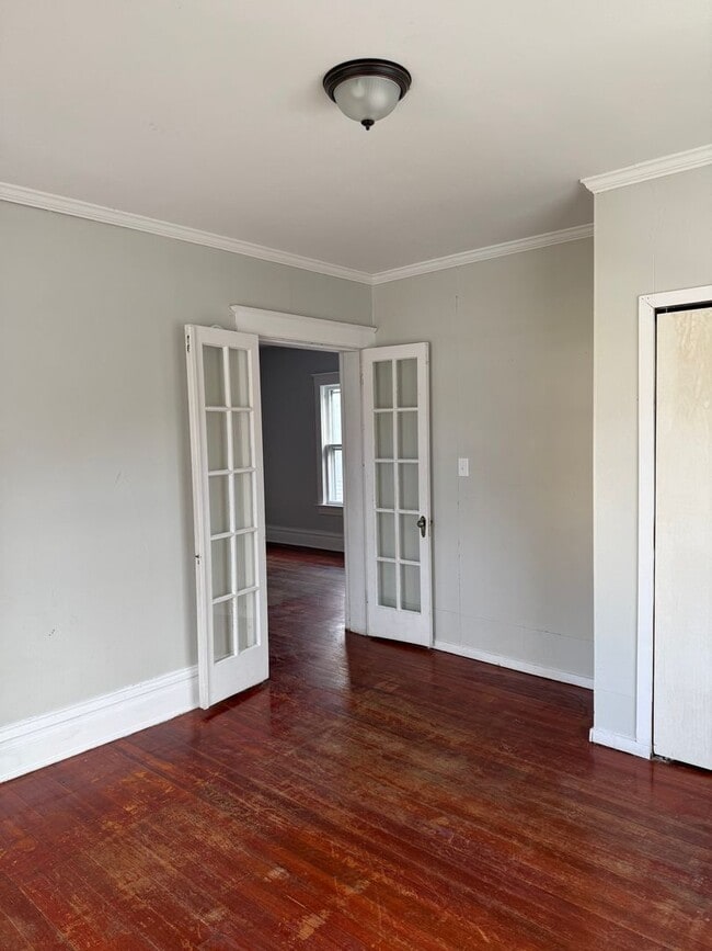 Building Photo - 1305 S 12th St