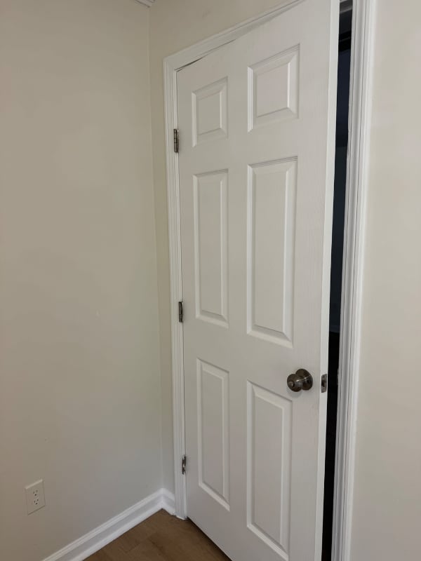 Building Photo - 2502 Barge Rd SW