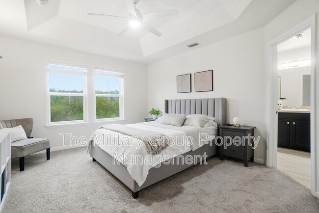 Building Photo - 677 Reese Ave