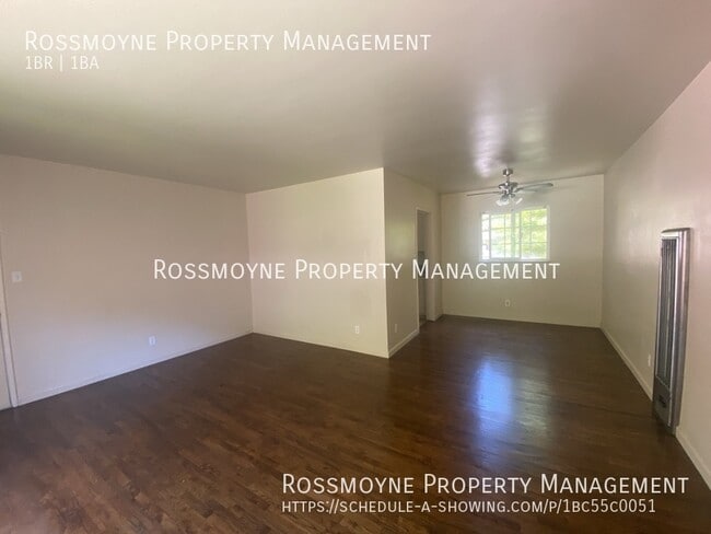 Building Photo - 1 Bedroom 1 Bath Upper Unit - Hollywood Hi...