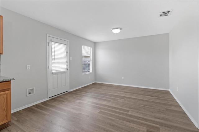 Building Photo - 4901 Water Ridge Ln