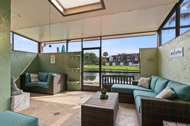 Foto del edificio - 9119 Limetree Ln