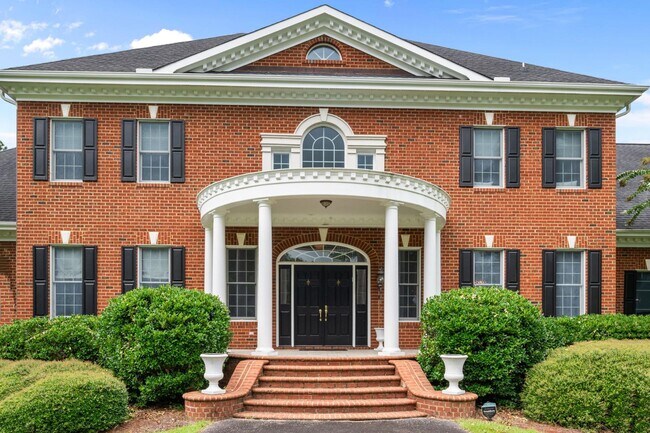 Foto del edificio - 450 Cox Rd