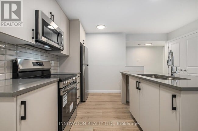 Building Photo - 801 Glenroy Gilbert Dr