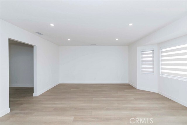 Foto del edificio - 16956 Denker Ave