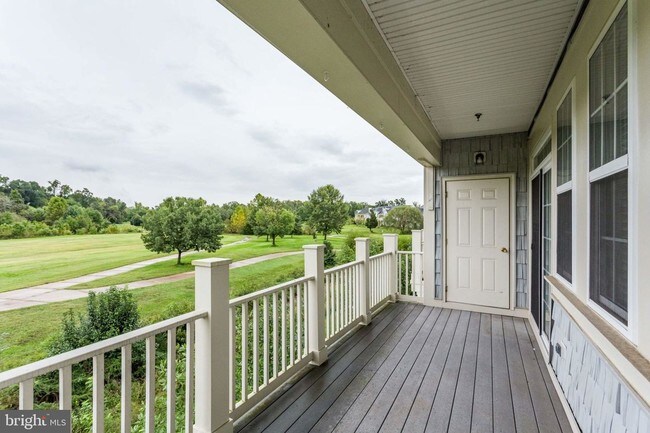 Building Photo - 13960 Greendale Dr