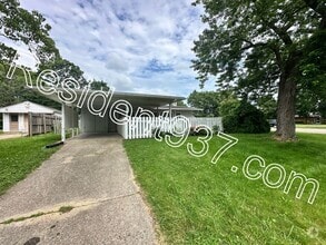 Building Photo - 2132 Colton Dr