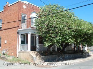 Foto del edificio - 12 S Meadow St