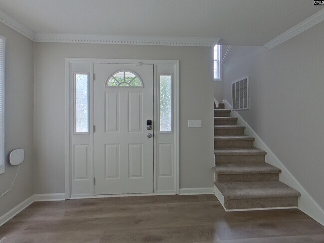 Foto del edificio - 337 Montclaire Ln