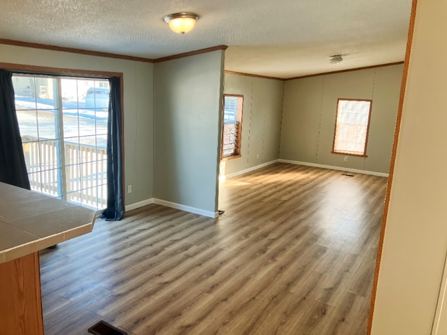 Foto del edificio - 200 N 28th St