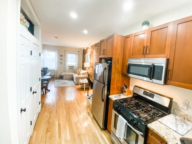 Photo - Luxury Beacon Hill 2bed - no fee - $3900/m... Apartment