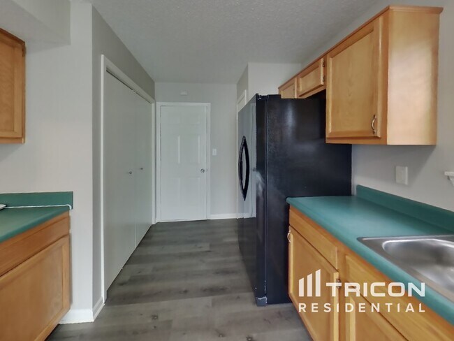 Building Photo - 4249 Trace Wood Drive Indianapolis IN