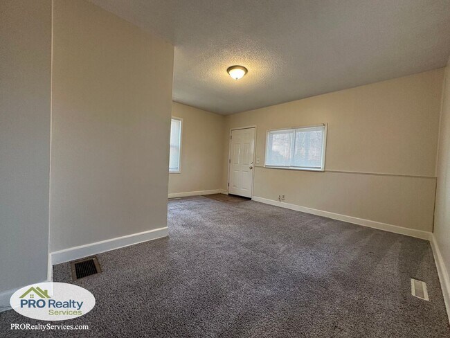 Foto del edificio - 423 NE Taylor St