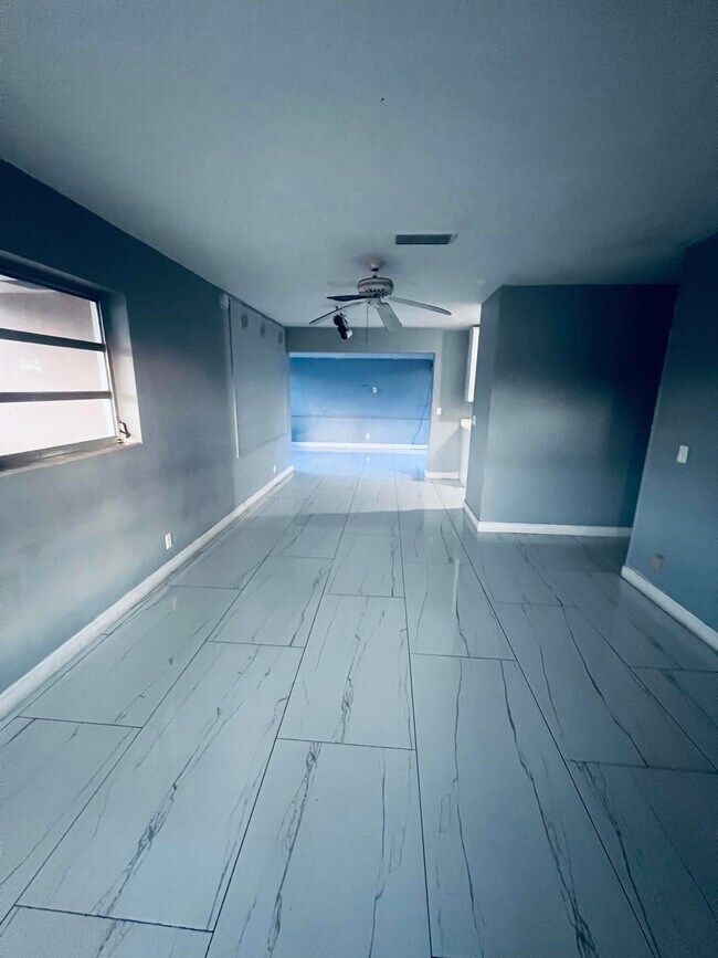 Building Photo - 938 Sarazen Dr