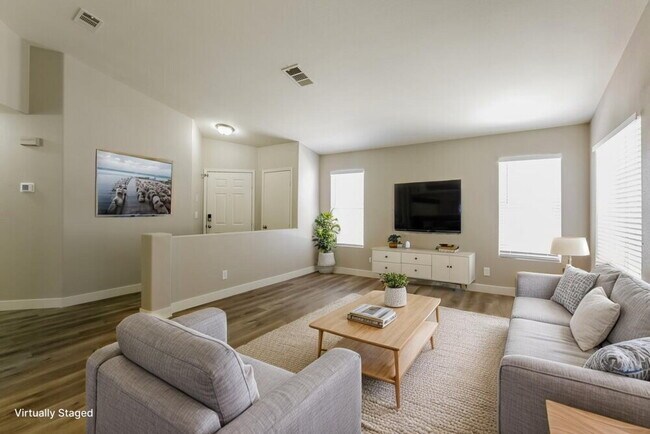 Foto del edificio - 921 Adobe Flat Dr