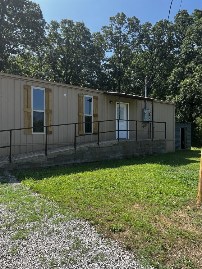 Building Photo - 8426 N Hwy 59