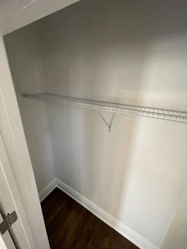 Foto del edificio - 11021 S Vernon Ave