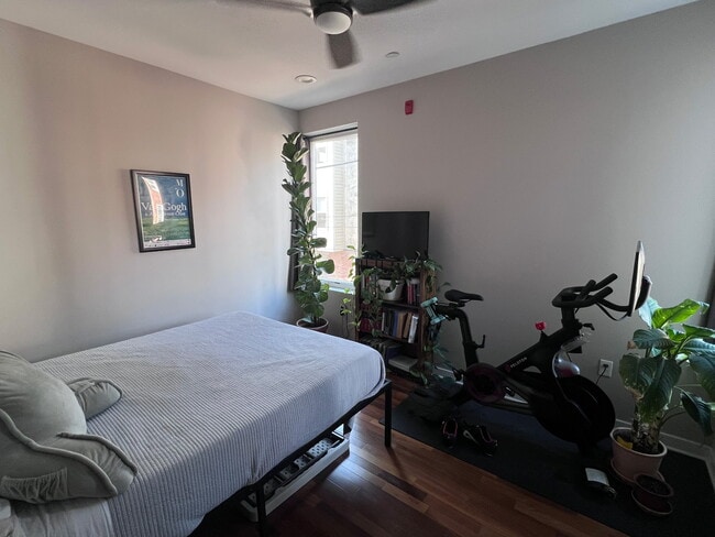 Bedroom - 1739 Manton St