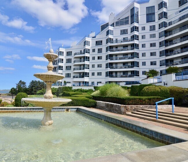 Foto del edificio - 1001 Marina Dr