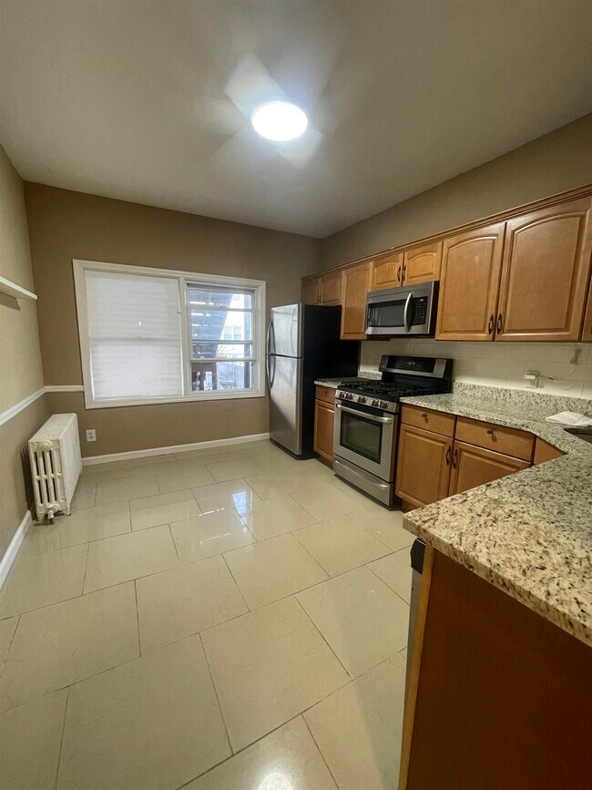 Foto del edificio - 131 W 28th St
