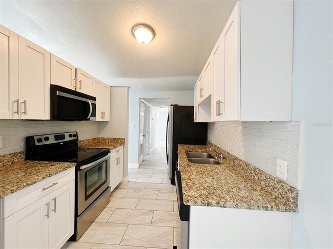 Foto del edificio - 8714 N Linda Ct