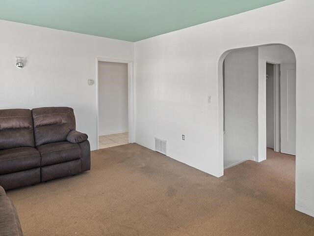 Building Photo - 2466 Seminary Ave