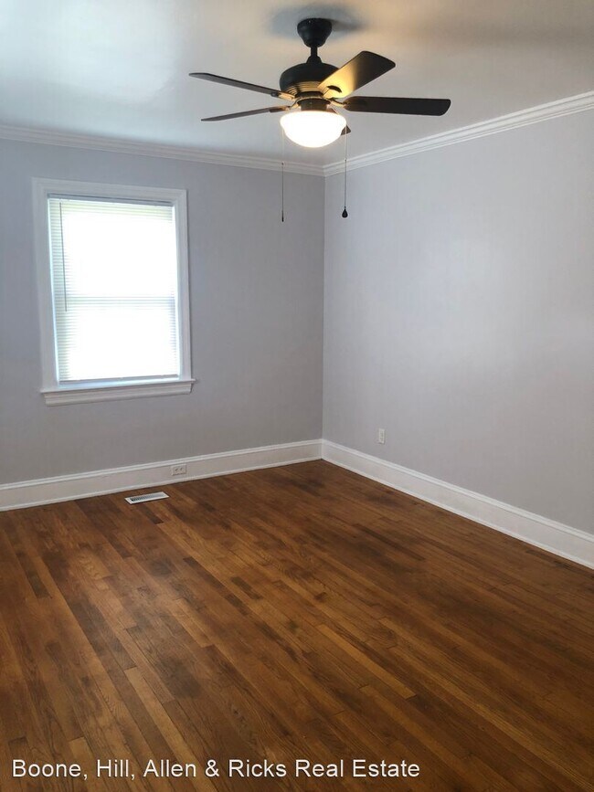 Building Photo - 2 br, 1 bath House - 1124 Pitt Street