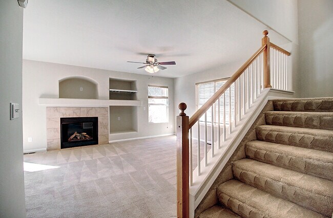 Building Photo - 7763 Autumn Leaf Way