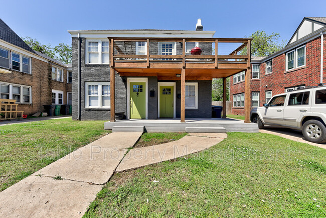 Building Photo - 1815 N Gatewood Ave