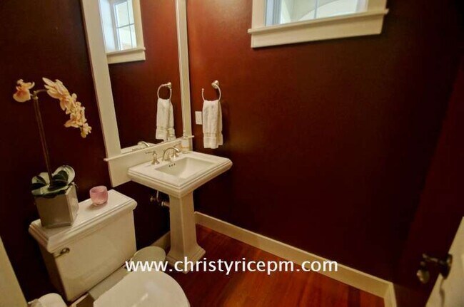 Foto del edificio - 11341 106th Ave NE