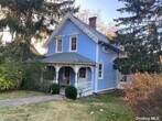Primary Photo - 211 Christian Ave