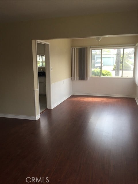 Building Photo - 1511 S Catalina Ave