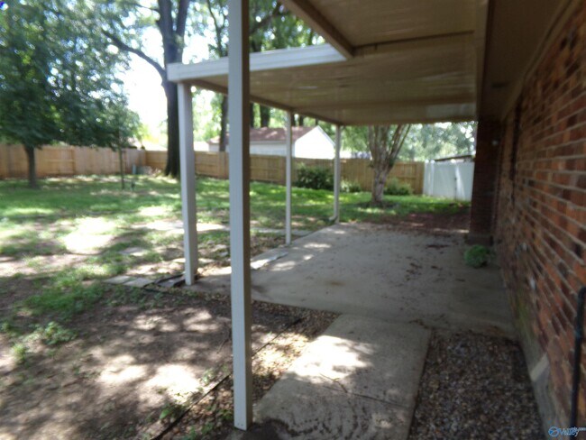 Foto del edificio - 1208 Cantwell Ave SW