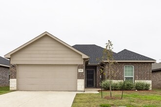 Building Photo - 10109 Melon Ave