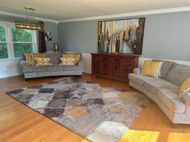 Foto del edificio - 104 Graymoor Ln