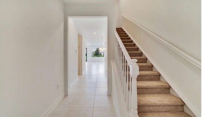 Building Photo - 9952 Brickhill Dr