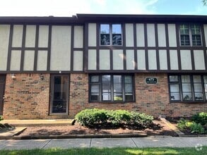 Building Photo - 673 Olde Towne Ave