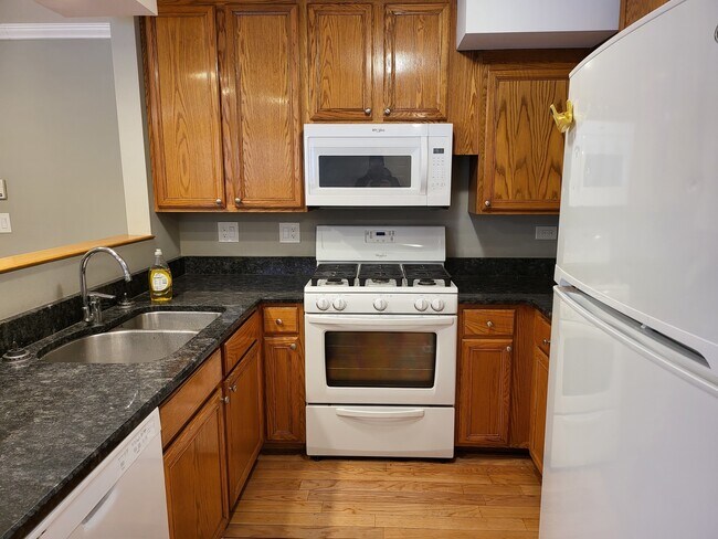 Foto del edificio - 2403 W Flournoy St