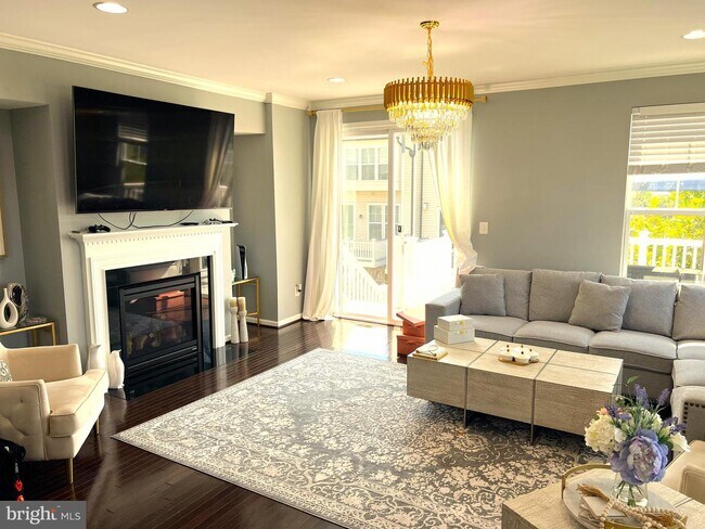 Foto del edificio - 11911 Waterton Lake Ln