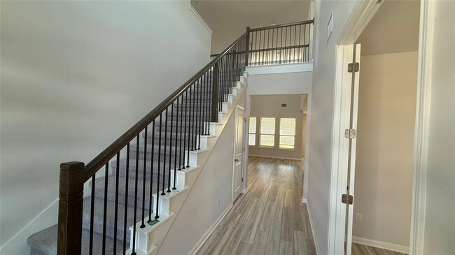 Building Photo - 4620 Modena Bay Bend