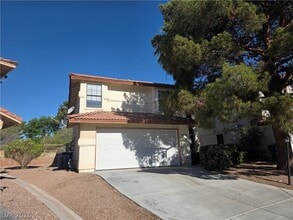 Building Photo - 4801 Fiesta Lakes St