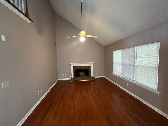 Building Photo - 815 Ahearn Ct