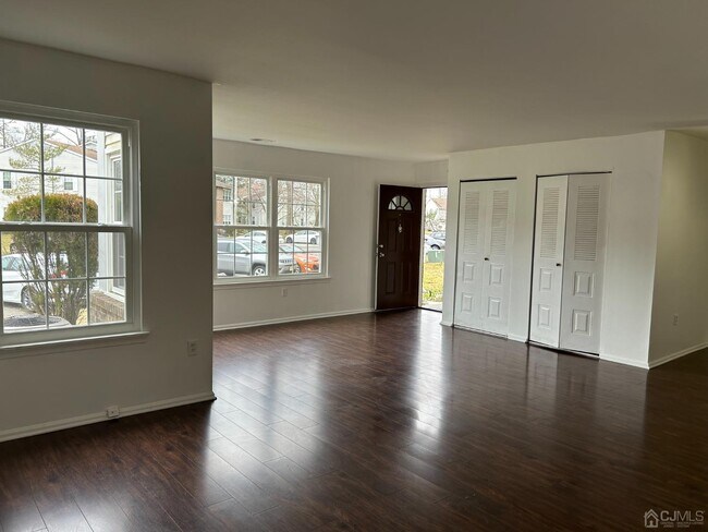 Building Photo - 67 Pennsylvania Way