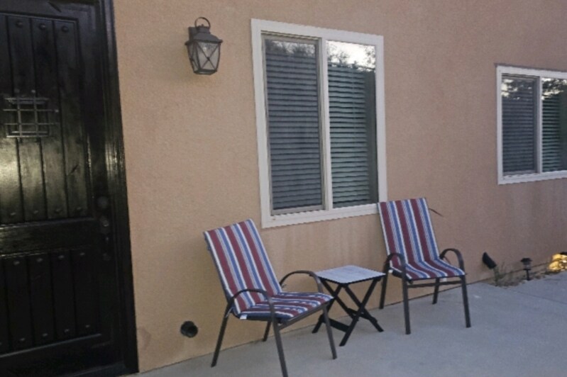 Foto principal - 56824 Cobalt Rd