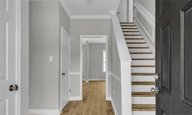 Building Photo - 3BR Home in Liberty City!