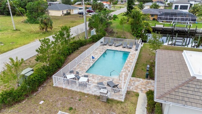 Foto del edificio - 5126 Coronado Pkwy