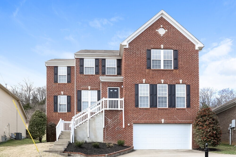 Primary Photo - 2561 Jordan Ridge Dr